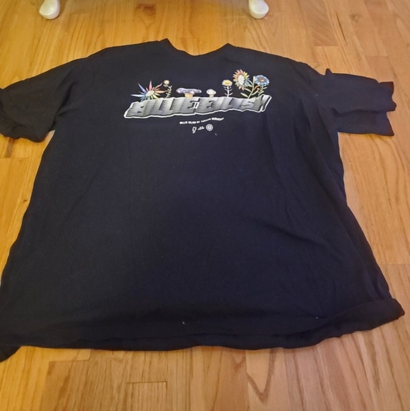 Billie Eilish x Takashi Murakami shirt - Picture 6 of 9